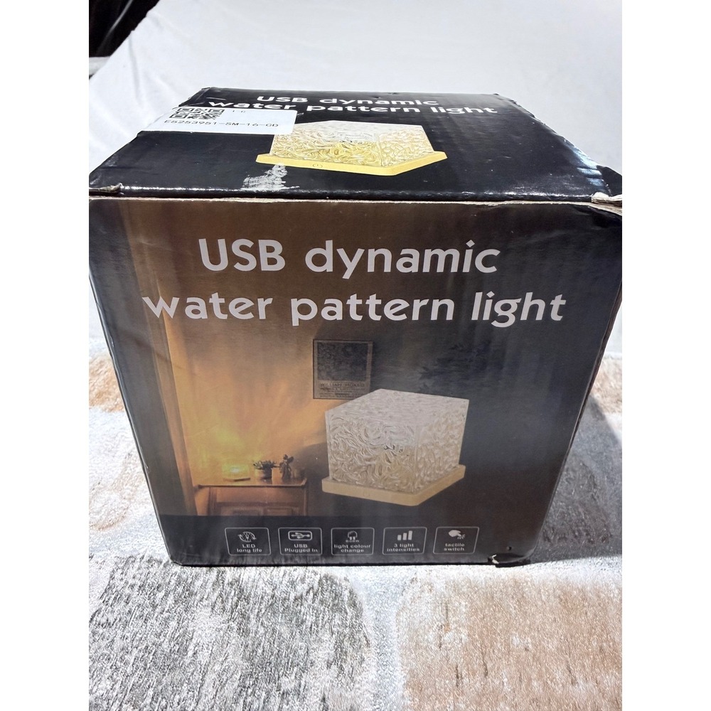 USB Dynamic Water Pattern Light LED Cube Projector Lamp RGB Color Changing Wood - Picture 5 of 7